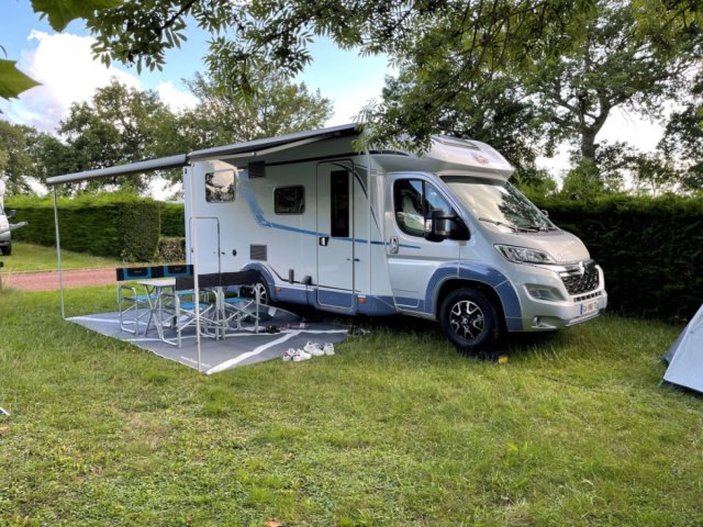 Burstner Delfin T 690 G