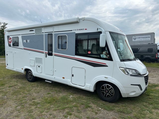 Pilote G 740