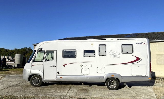 Rapido 992 MH