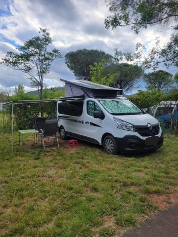 Font Vendome Auto Camp XL