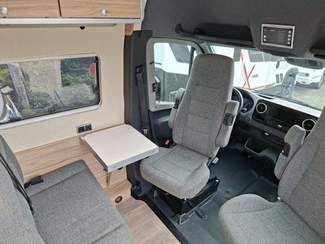 Hymer Camper Vans / Hymercar Grand Canyon S 4x4