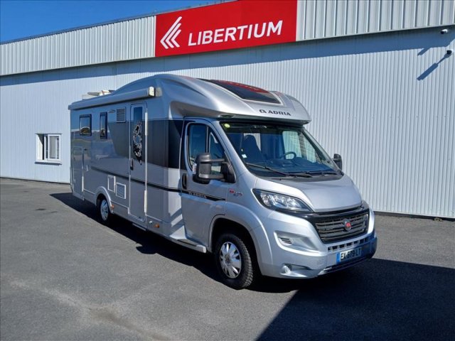 Adria Coral Supreme 670 SL