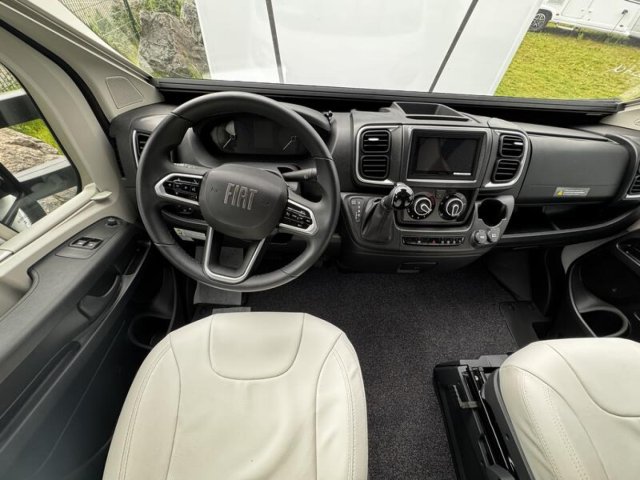 Pilote P 720 FGJ Selection p720 2025 boite auto