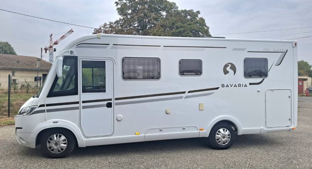 Bavaria Initial I700C Class