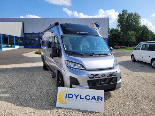 Adria Twin 640 SGX 60Y