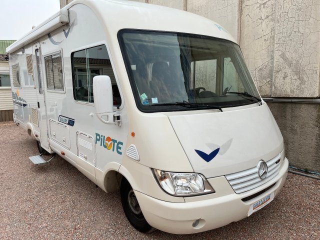 Pilote Galaxy 901
