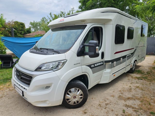 Adria Coral Axess 690 SC S