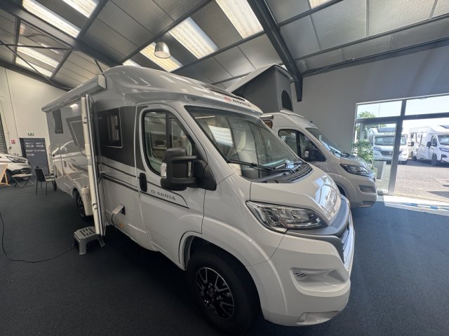 Adria Compact DL Plus