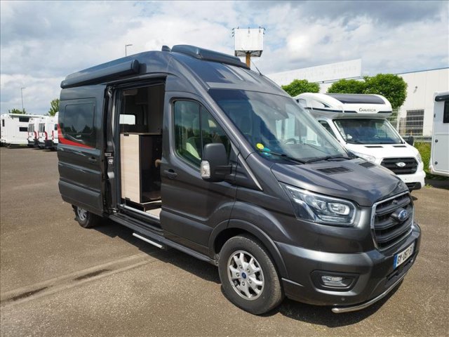Burstner Lineo C 590