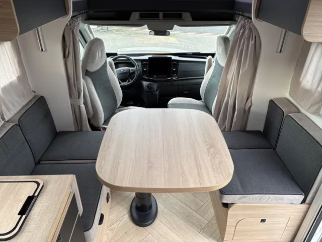 Challenger 328 Etape Edition