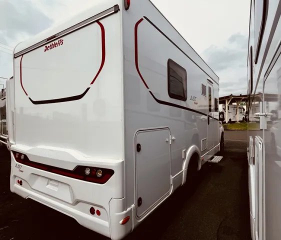Dethleffs Just T 6752 DBL T6752