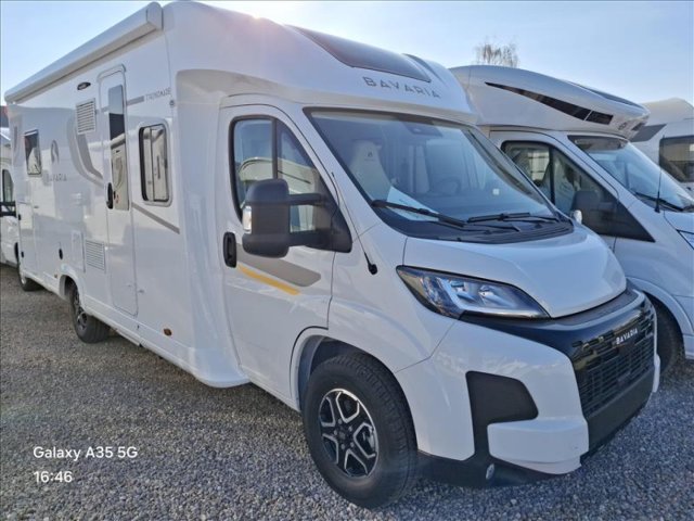 Bavaria Tren-D T740FC Nomade