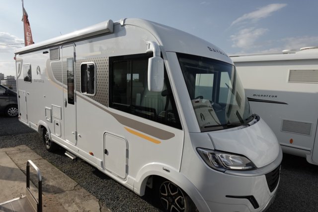 Bavaria Initial I740FC Nomade